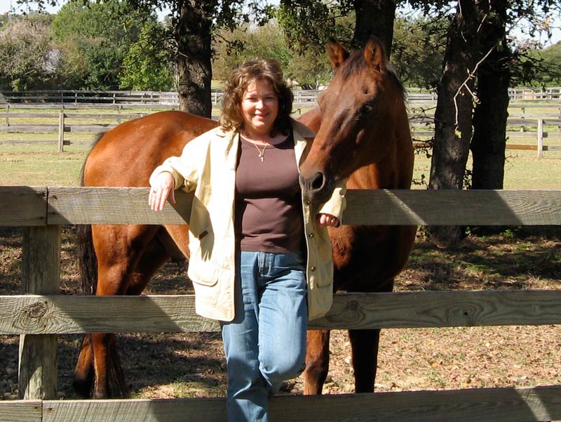 Our illustrator, Rose, with her horse in Texas